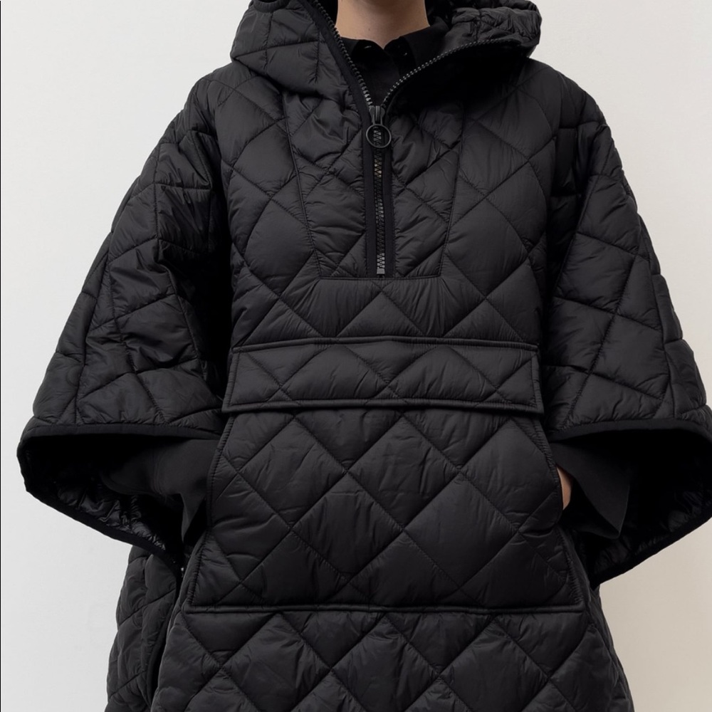 Zara oversized puffer poncho limited edition